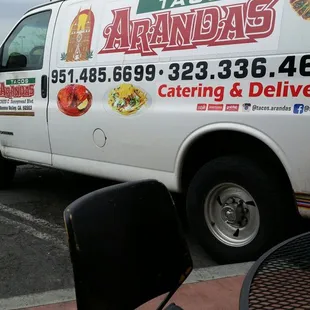 The food here is good. The inside of the restaurant could use a little freshening up. But other than that food quality is good