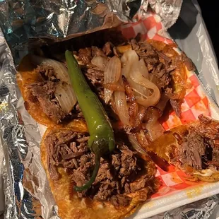 Tacos with the jalapeño toreado
