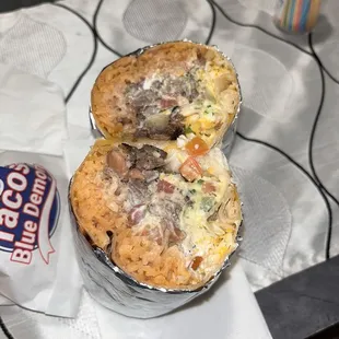 Asada simple burrito