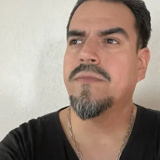 Emiliano B.