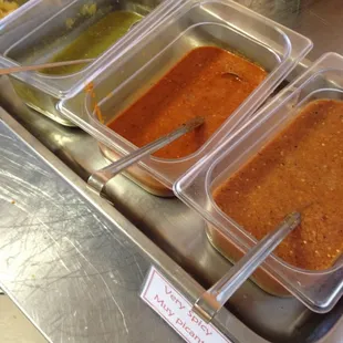 Very spicy! Caliente!