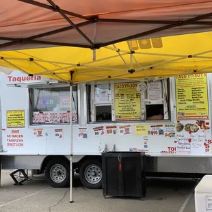Awesome food , usually a long line