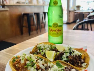 El Zaguan Bistro