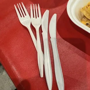 Yes, we mostly use our hands but the plastic ware is low quality