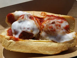 La Casa Pizzaria food truck