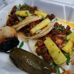 Tacos al pastor
