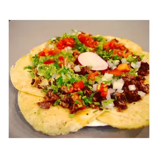 Taco flowers are the only type of flowers I like. Well I taco 'bout, taco 'bout, taco 'bout oooh yeah - Chunkytown