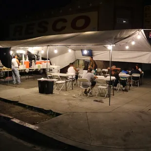 sushi and sashimi, interior