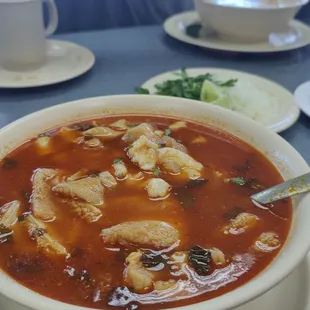 Menudo con Pata y Nervio