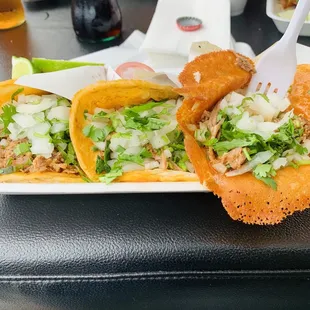 Birria tacos &amp; quesabirria