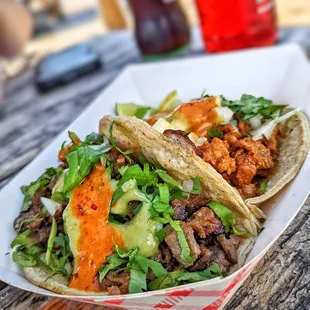 Tacos de asada y Al Pastor