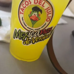 Agua de piña