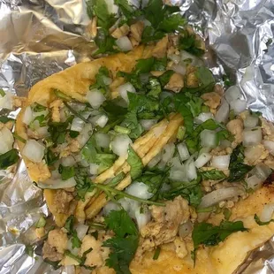 Pollo (chicken) tacos