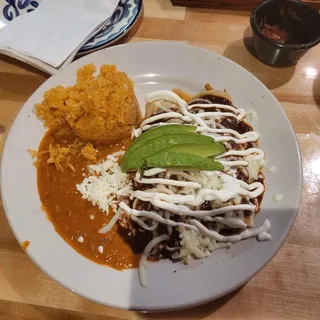 Enchiladas de Mole