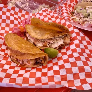Tacos enchilados