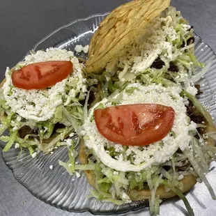 Sopes y Gorditas