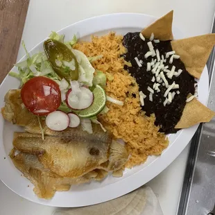 a plate of mexican food