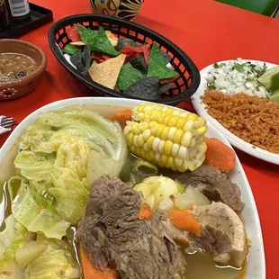 Caldo De Res