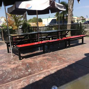 Half of the outdoor seating are. Plenty of shade.