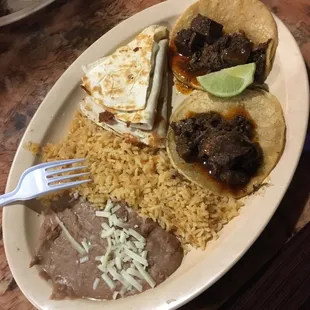 El Amigo Mix.....with Barbacoa Tacos