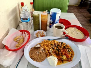 El Yaqui Mexican Restaurant