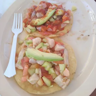 Tostada de camaron and tostada de pescado