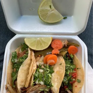 Al Pastor tacos, grilled onions, good taste .