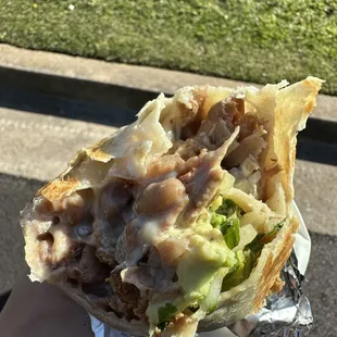 CARNITAS SUPER BURRITO