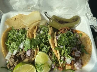 El Tapatio Taco Truck