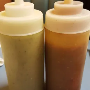 Green and red hot sauce, both excellent.