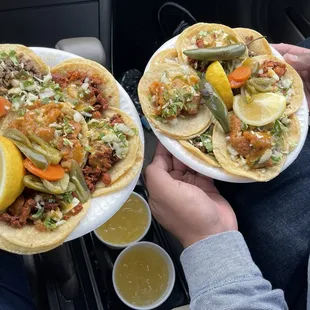 Alpastor Asada free piña water
