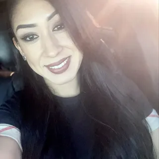 Mireya R.