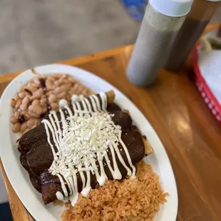 Enchiladas with mole