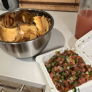 Chips and pico, yum!