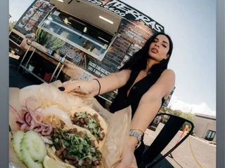 Tacos 2 Tierras
