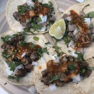 Tacos con tortilla echa a mano