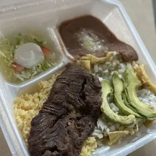 Steak verde chilaquiles