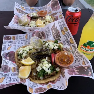 3 tacos on each plate