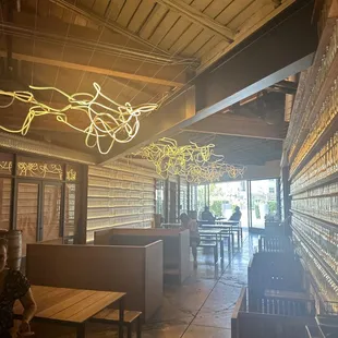 So cute! Love the vibe