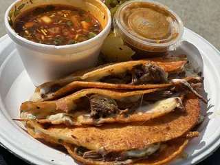 The Bay's Taco Truck