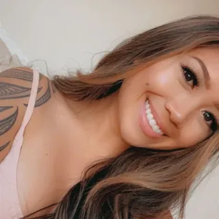 Jazmine V.