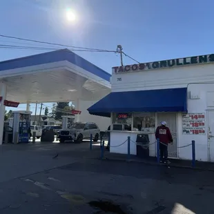 Gas station taqueria