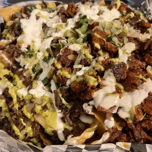 Asada &amp; Al Pastor Nachos