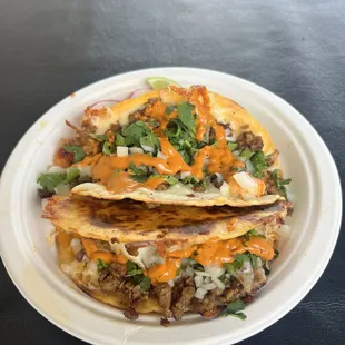 Asada with shrimp and cheese tacos with creamy chipotle sauce