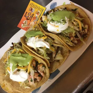 Ricos tacos de camarón