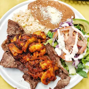 Carne asada con Camarones a La Diablo