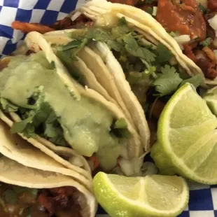 Tacos al pastor