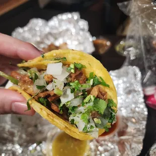 Extra crispy tripas taco