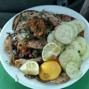 Delish! Tacos de cabeza and cachete habanero sauce is Bomb!