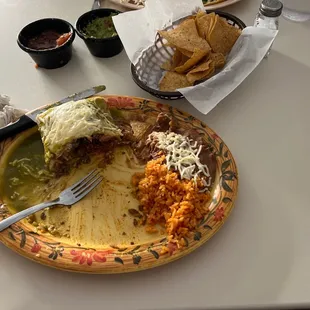 a plate of mexican food